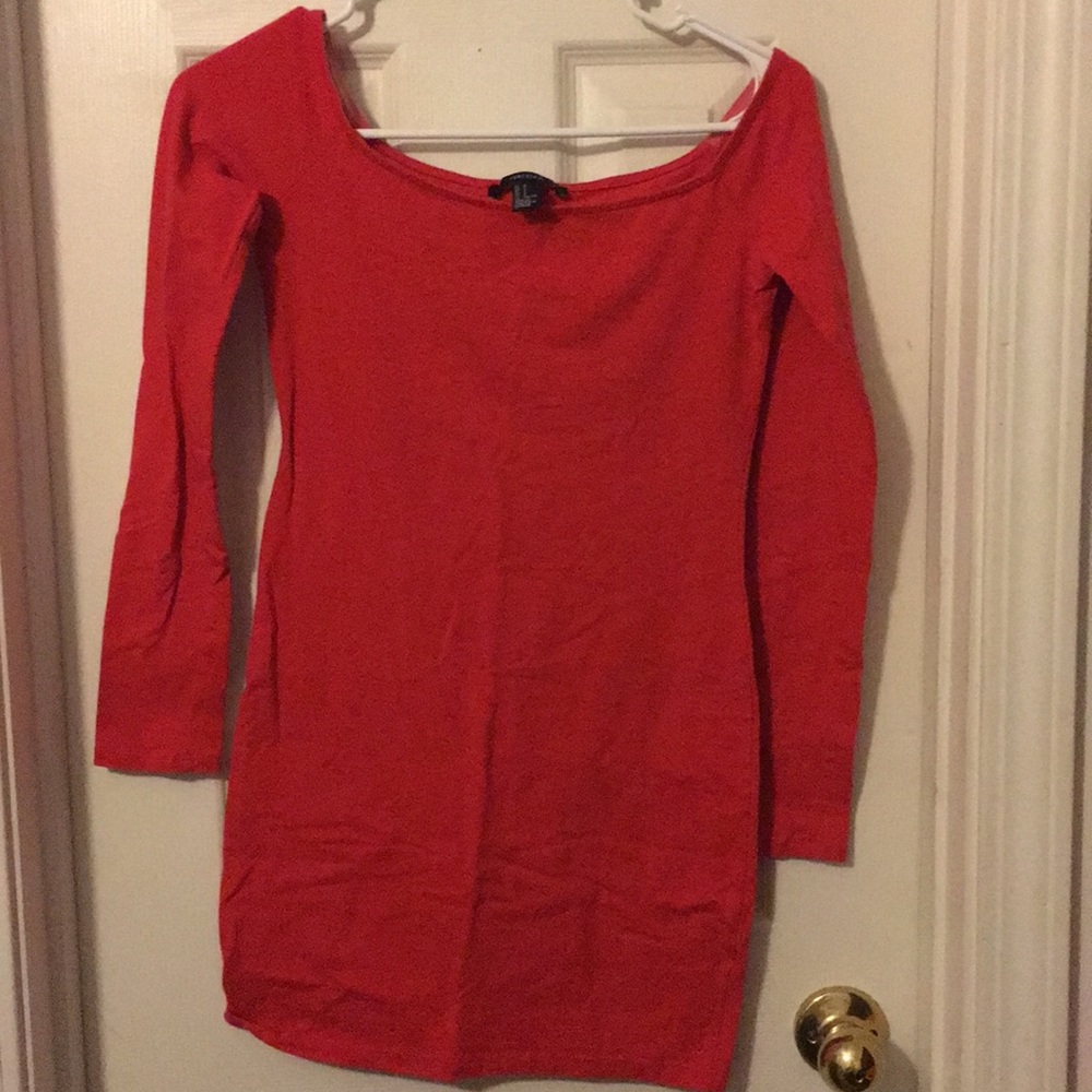 Red bodycon dress